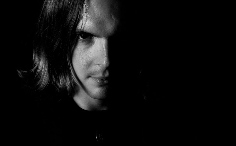 Review – Charlie Cawood – The Divine Abstract – by Emma Roebuck