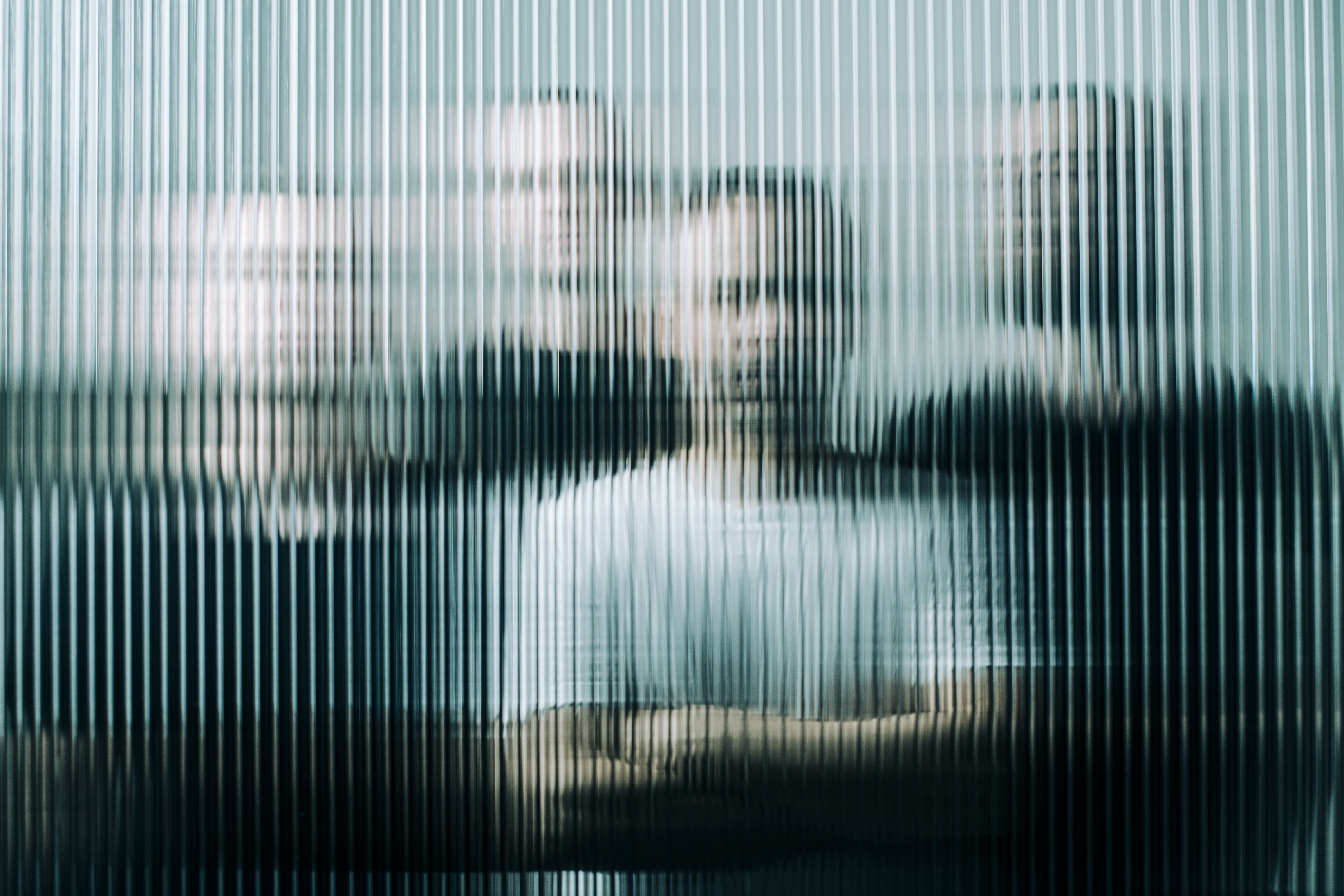 GODSTICKS SHARE NEW SINGLE ‘HOLD BACK’ ALONGSIDE GUITAR AND BASS PLAYTHROUGH VIDEO