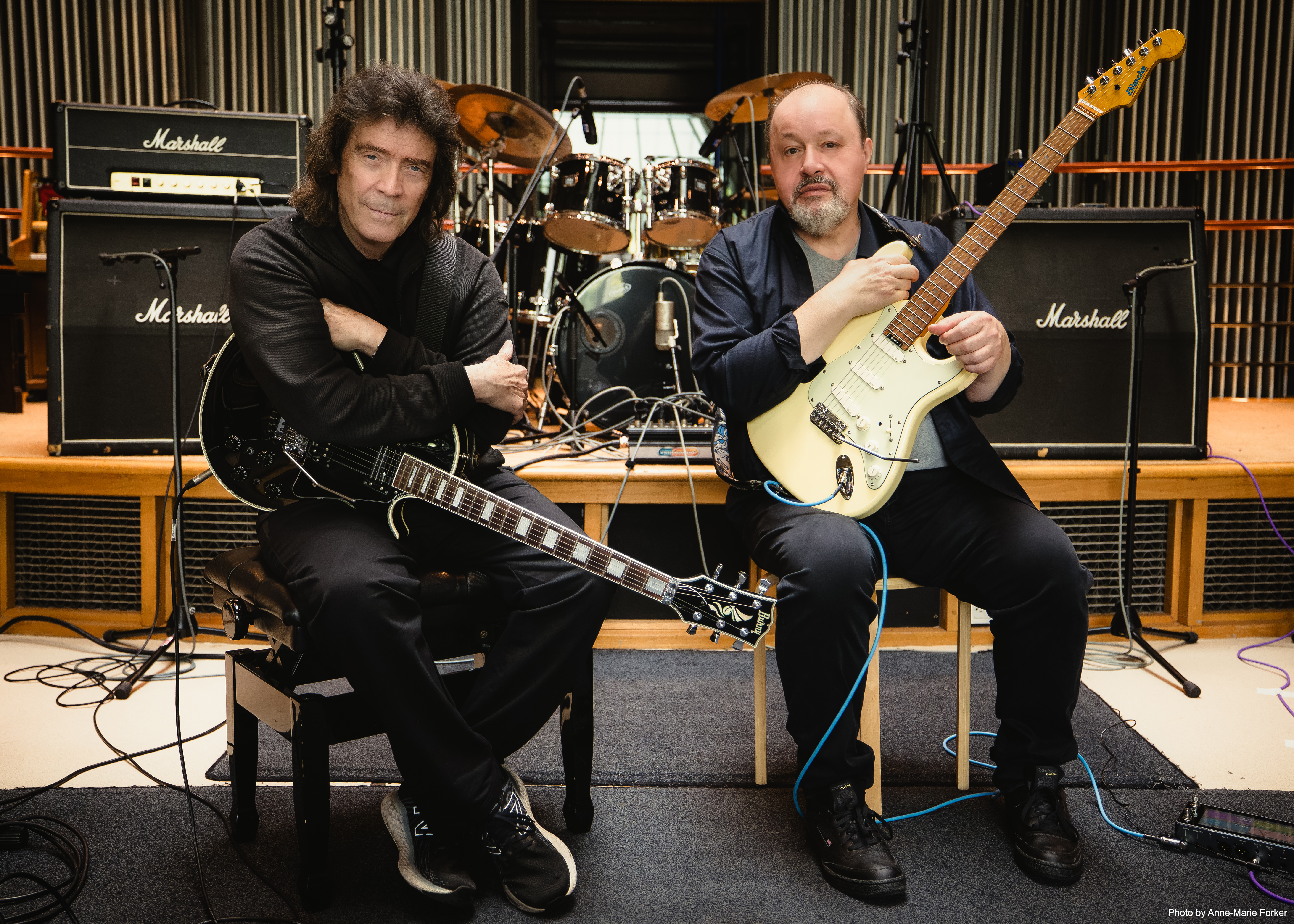 Review – Hackett & Rothery – The Roaring Waves
